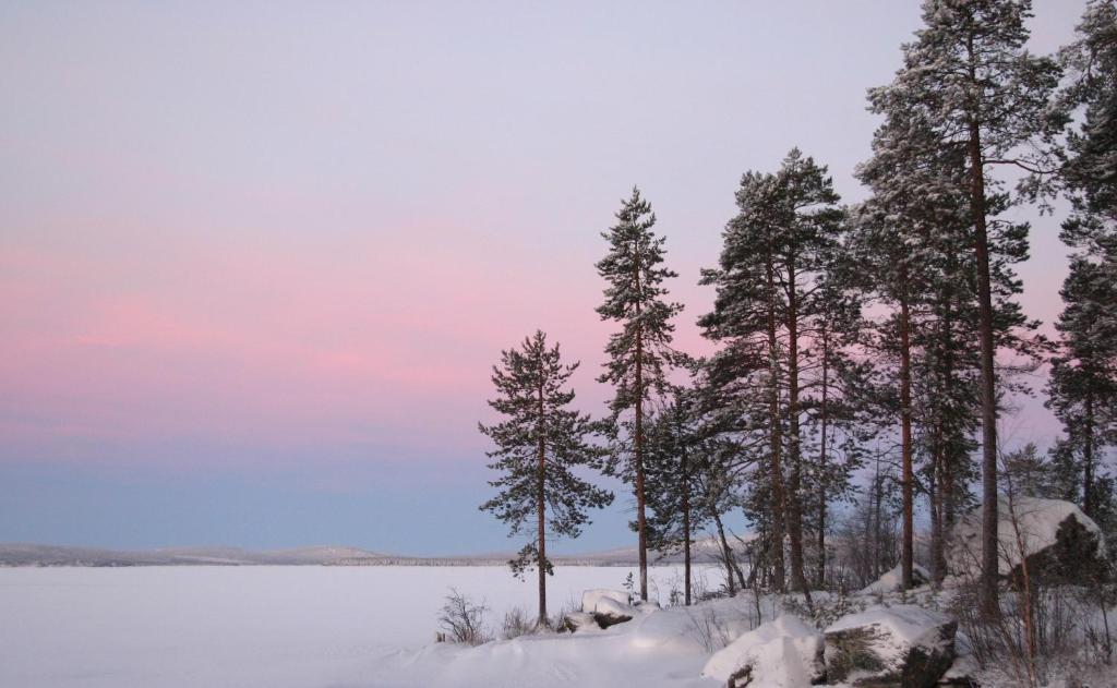 洛马-维耶托内度假村 Meltosjärvi 外观 照片